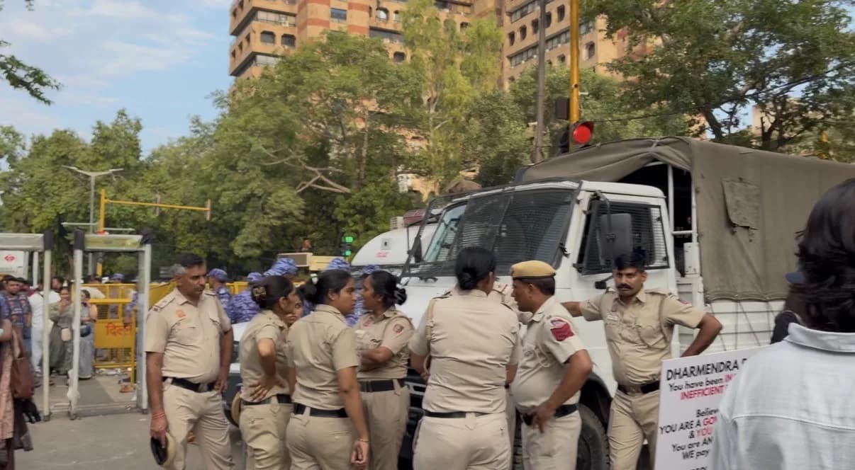 Delhi Police yet to drop CJP protest cases despite truce deal