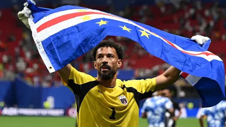 Cape Verde hero Vozinha joins Colo Colo after FIFA World Cup breakthrough