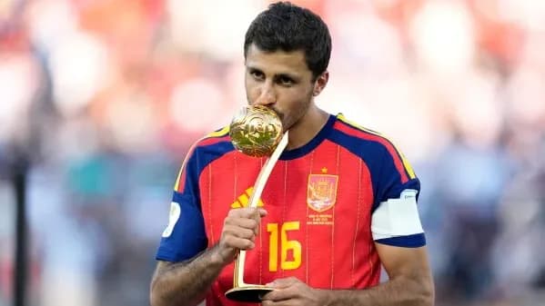 Real Madrid transfer news: Rodri emerges as top summer target amid Manchester City uncertainty