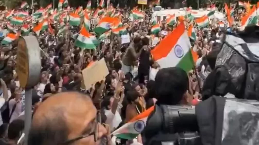 Jantar Mantar protest site turned into weekend hang-out spot by Delhi Gen Z