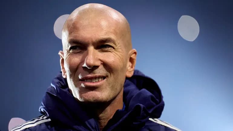 Zinedine Zidane appointed France coach on a four-year contract
